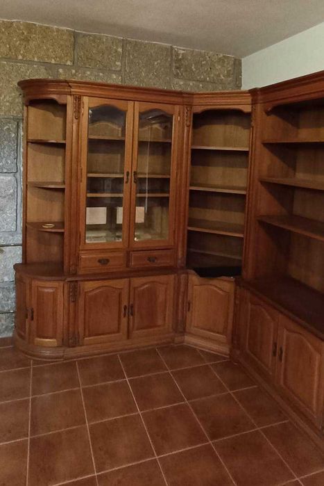 móvel de sala\salão em madeira carvalho