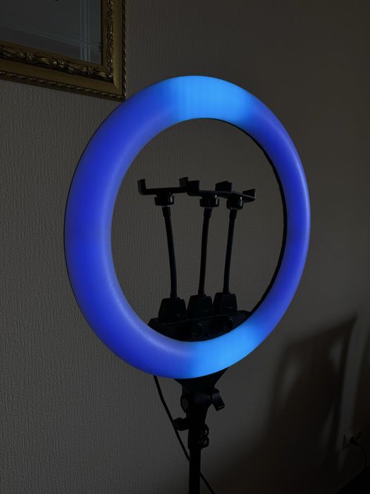 Кільцева лампа 10000 режимів три штативи, максимальна висота 240см