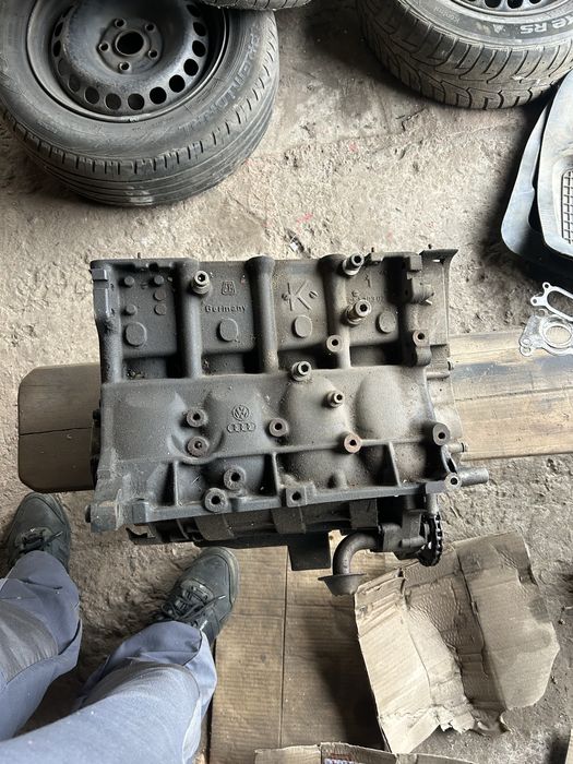 Блок AWT частково розкомплектований