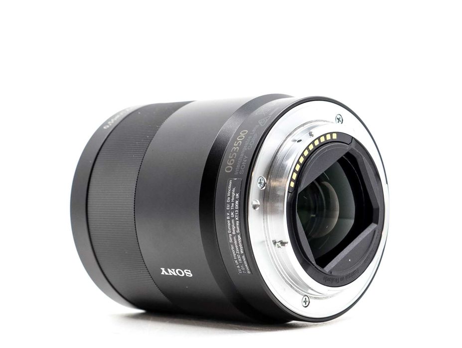 Sony FE 55mm f/1.8 ZA Zeiss Sonnar T*