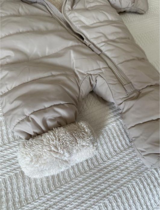 Зимовий комбінезон h&m (3м-62см)