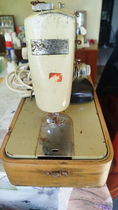 Máquinas Costura Elétricas P/Colecionadores datas 1963