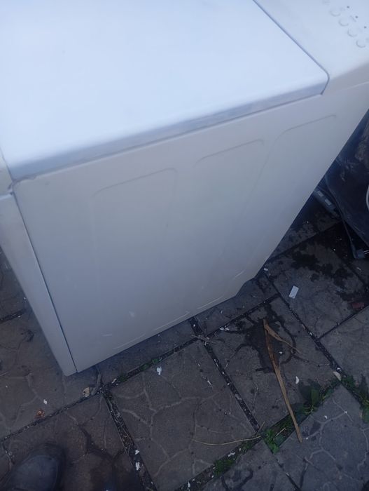 стиральная машинка Whirlpool 5кг. б/у