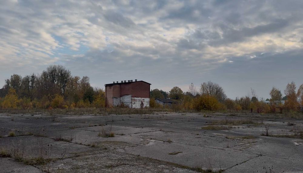 Człuchów / Rzeczenica – utwardzony plac 15 000 m² do wynajęcia, blisko DK25