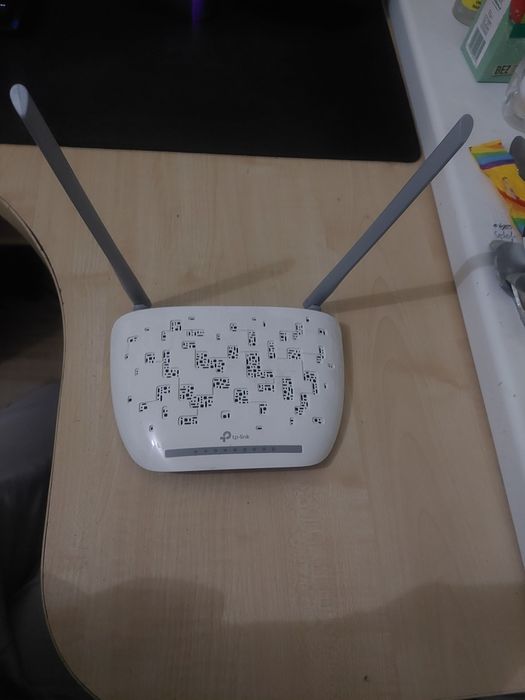 Router tplink TD-W8961N