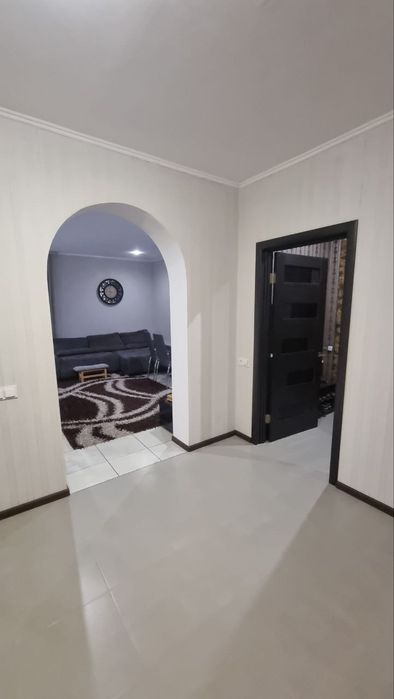 Срочно!Продам будинок, Космічний мкр, Южний ринок