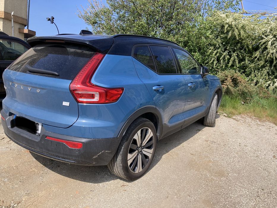 VOLVO EX40 Electric