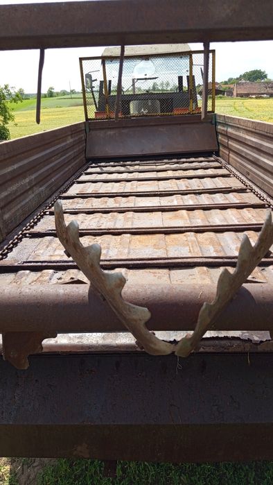 Rozrzutnik obornika 3,5 tony czarna białostocka gnojarka