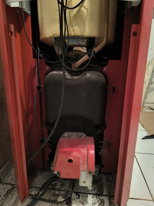 Máquina de aquecimento Roca Laia 25 GTA Confort S + Depósito 1000L