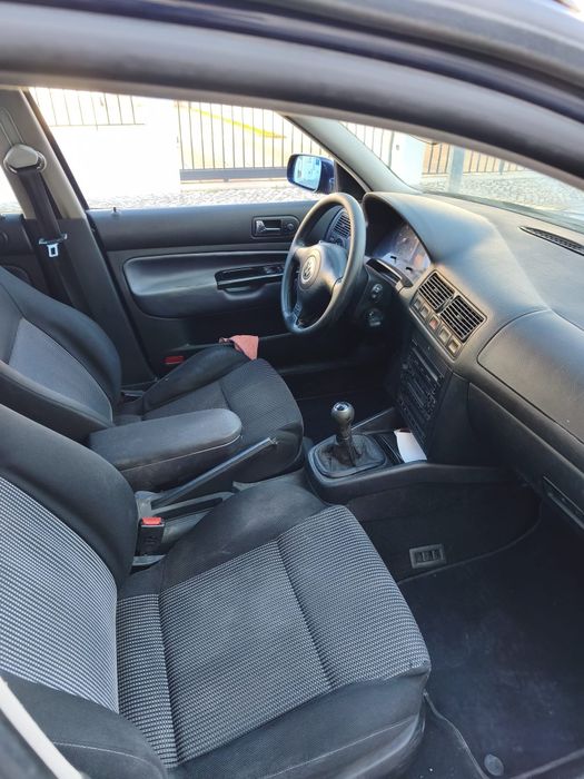 Vendo Volkswagen Golf IV Highline 1.9 TDI PD de 115cv,