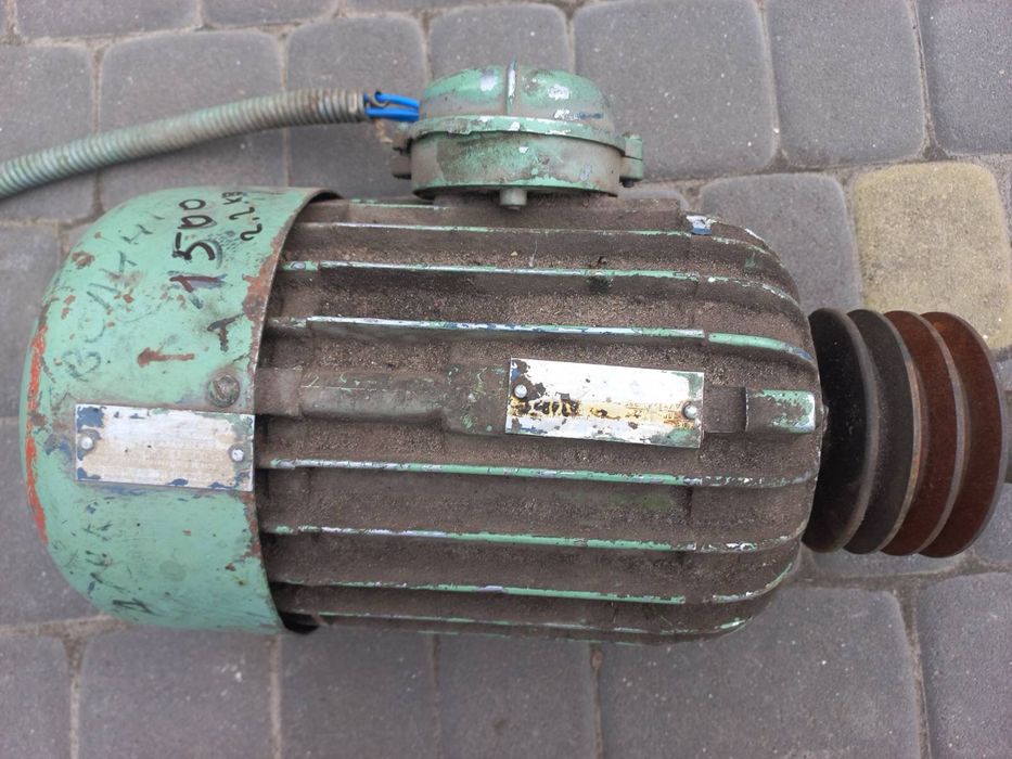 Продам електро двигун