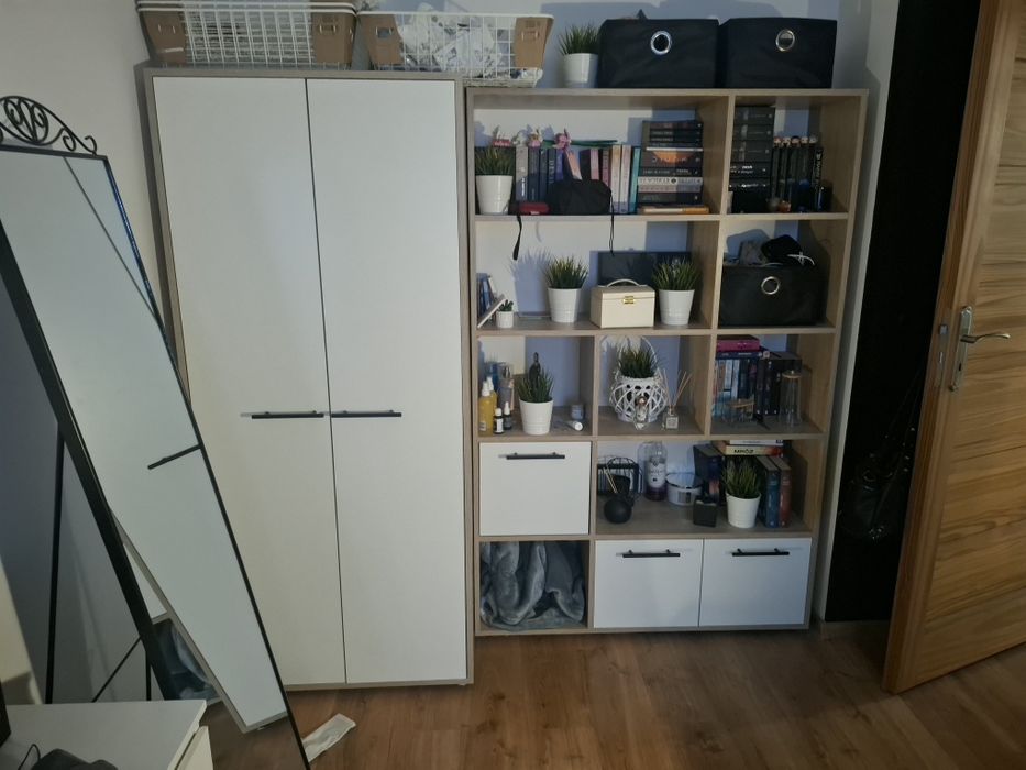 Oddam za darmo regał i szafe