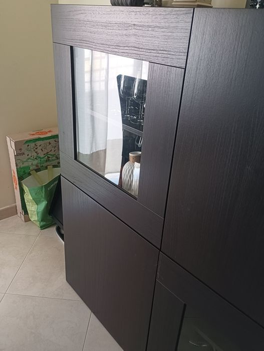 Aparador besta IKEA