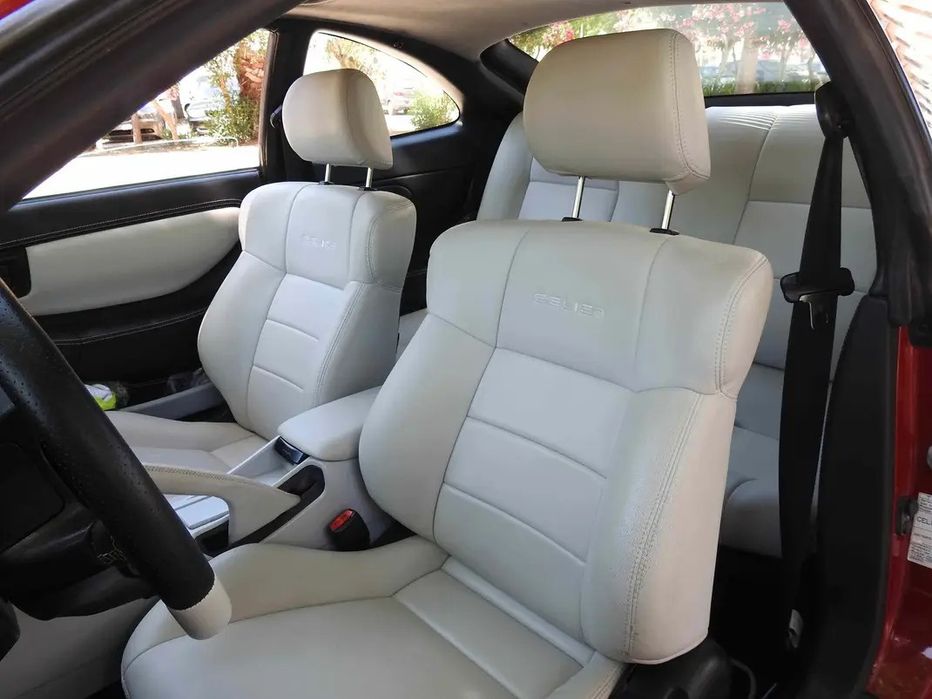Toyota Celica 2.0 GT 175cv (3S-GE) – projeto / restauro / motor 3S-GE, carro completo.
O carro encontra-se