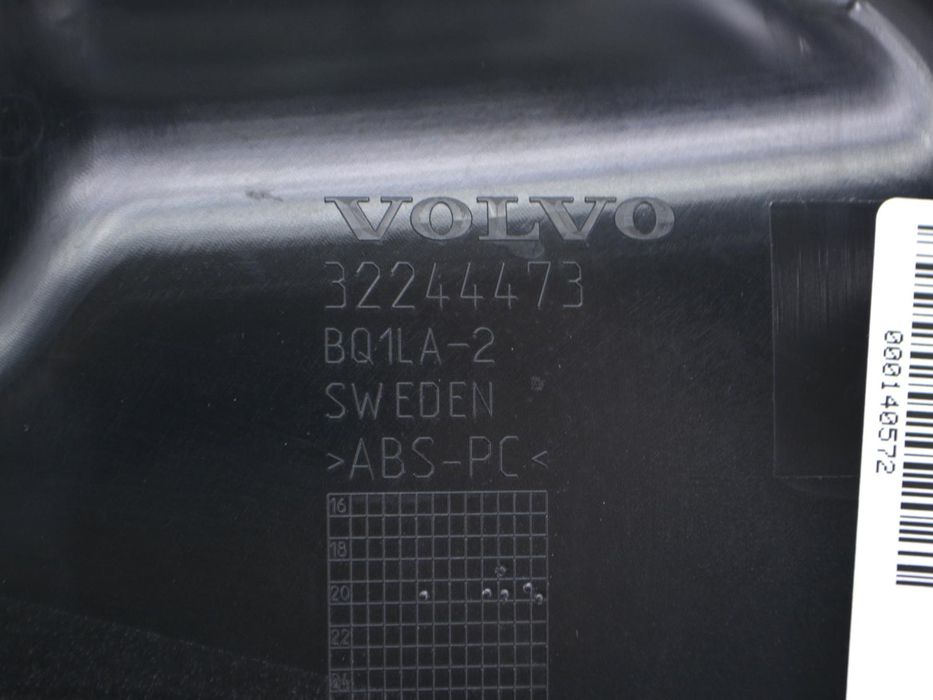 Накладка дзеркала верхня внутрішня VOLVO XC60 2017- 32244473