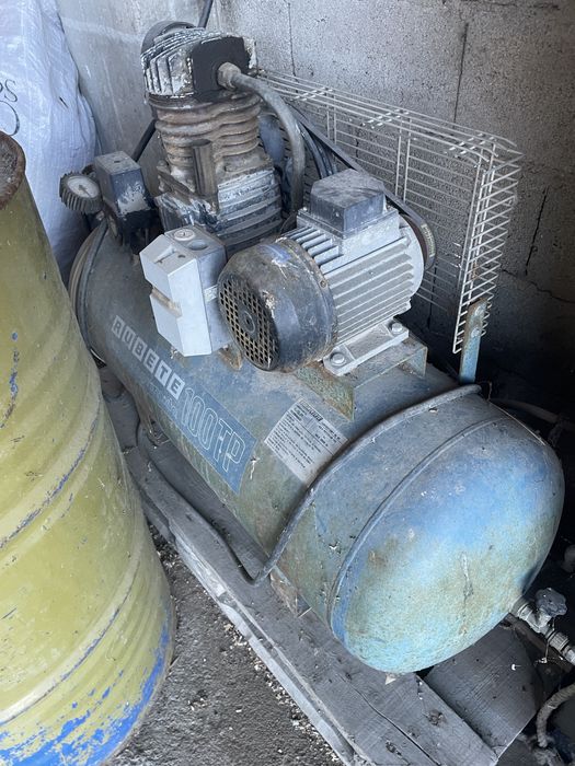 Compressor de Ar 100 L