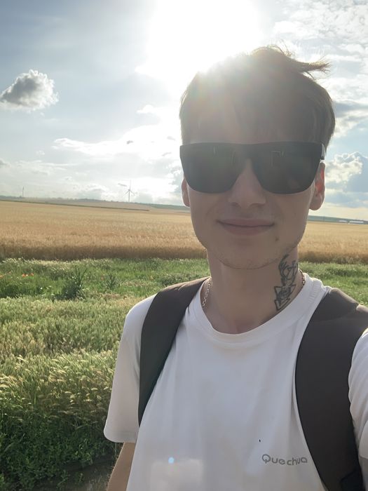 Naprawa sprzętu IT Warszawa – laptopy, telefony, drukarki, TV