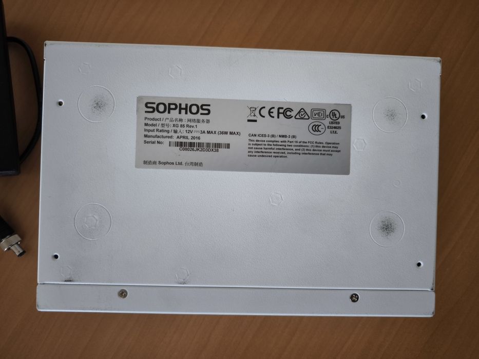 Router Firewall Sophos XG 85