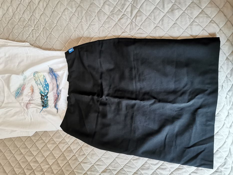 Spódnica czarna na zameczek