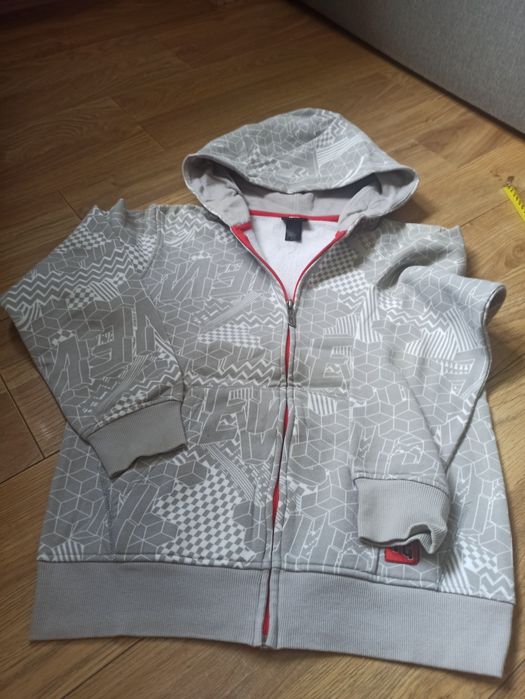 Bluza z kapturem