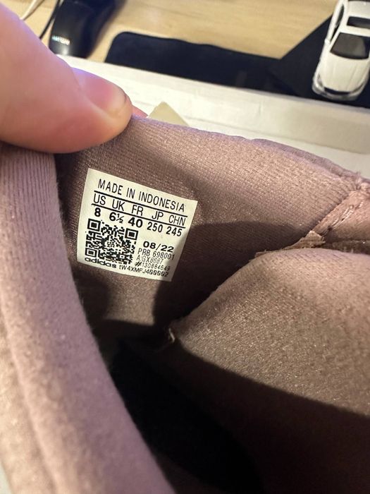 Чоботи Adidas нові