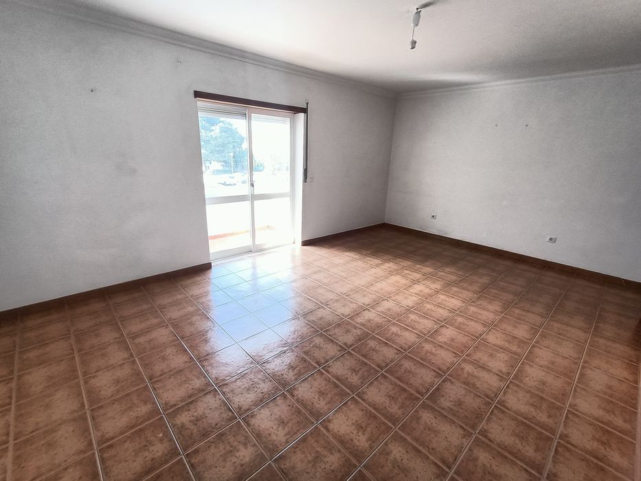 Apartamento T3 -1 andar