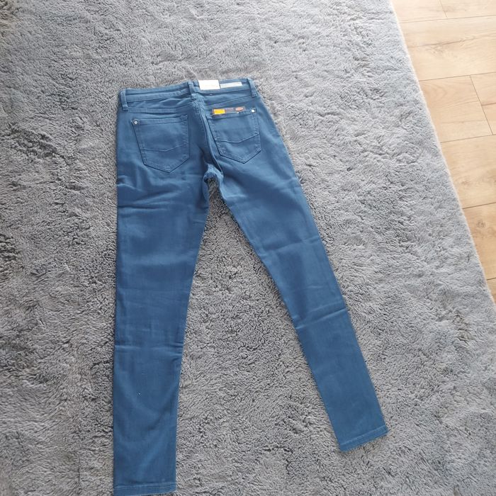 Nowe spodnie jeansy rurki cross w25 xs 34 alyss