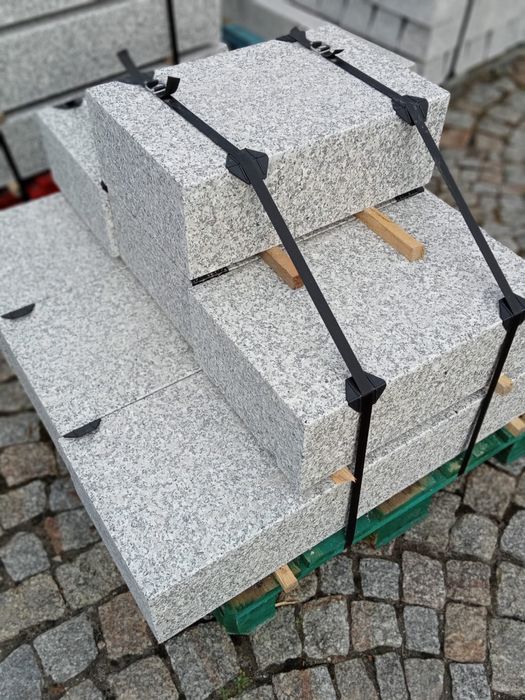 Schody granitowe, stopnie, płyty