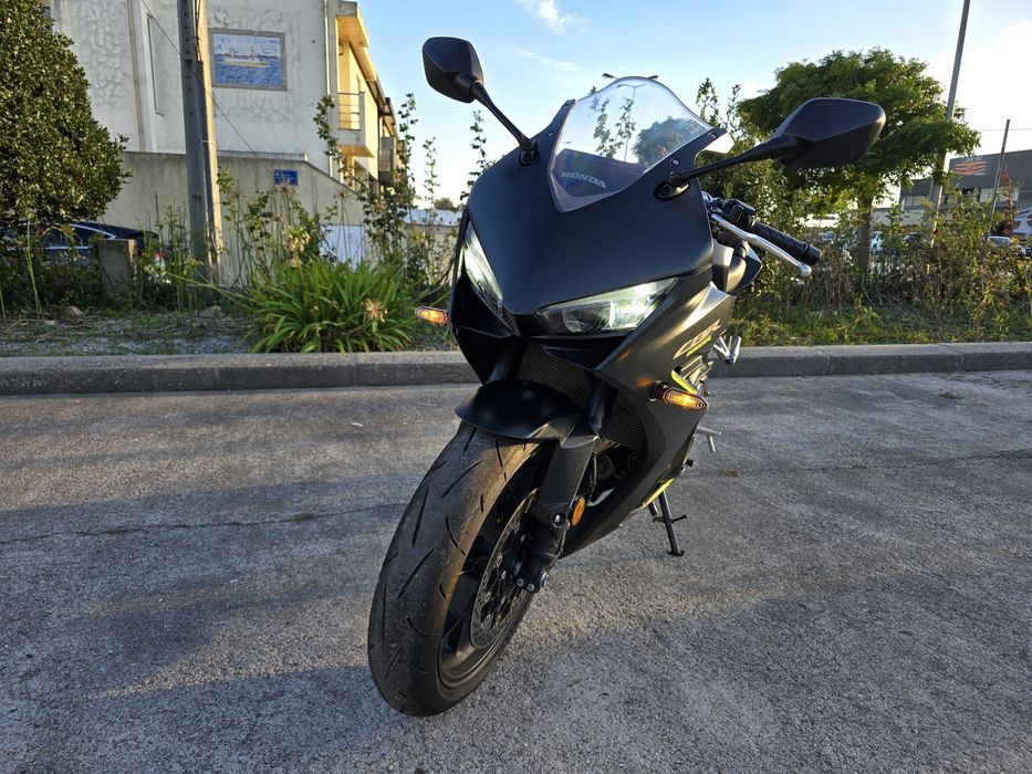 Honda CBR650R 2026/04 Nacional 1444km
