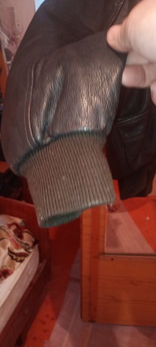 Кожна куртка пілот xl