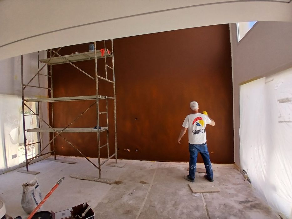 Pinturas e pequenas reparações