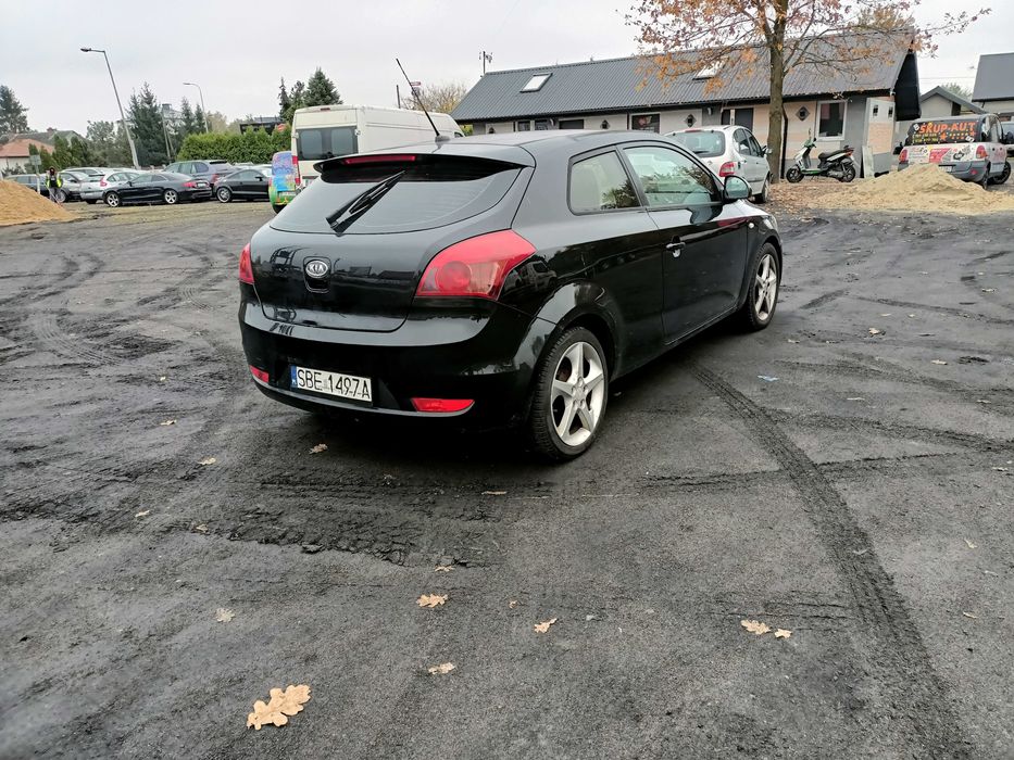 Kia Ceed 2.0CRDI 140km 07r