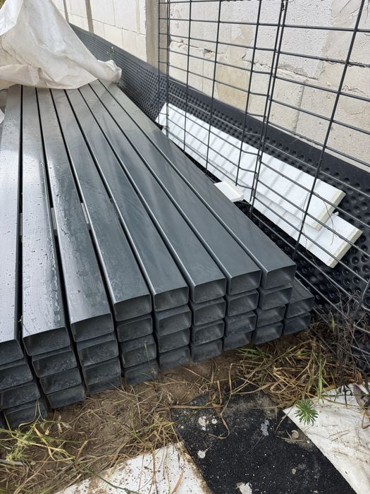 Słupek ogrodzeniowy 60x40 antracyt 7016 dł230 cm