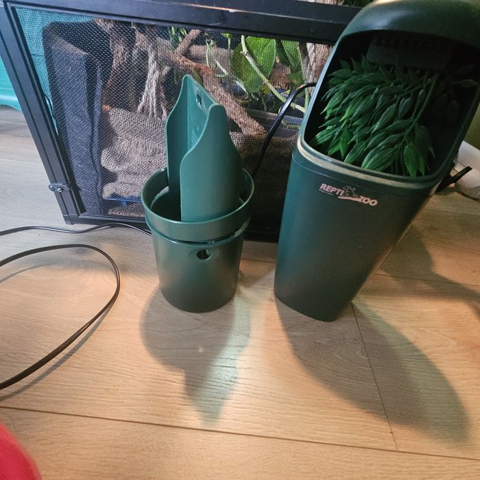 Terarium siadkowe w stanie dobrym