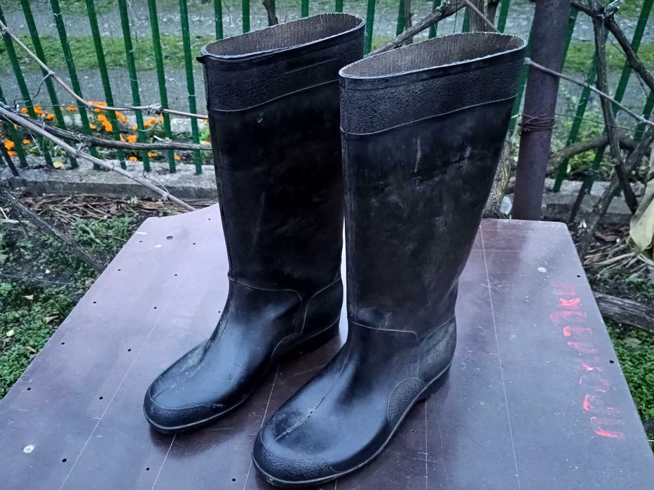 Рыбацкие сапоги резиновые р.45