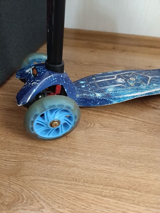 Продається самокат дитячий