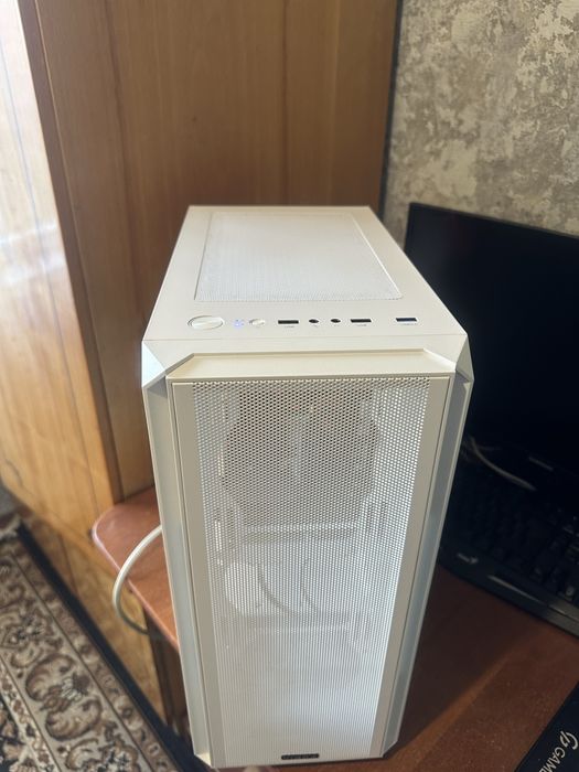 Компьютер GeForse GTX 1080, ssd 250 DDR4 16GB