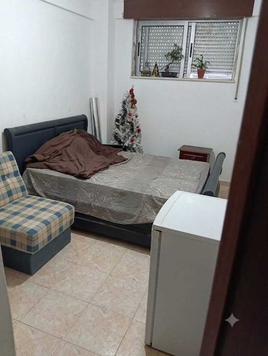 Quarto para arrendar