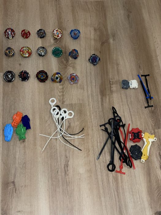 Bayblades em bom estado