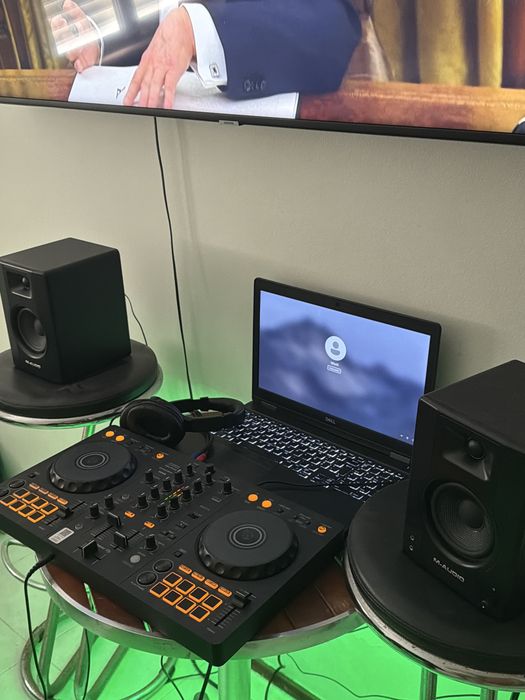 Bx4 m-audio 4.4 120 w multimedia reference monitors