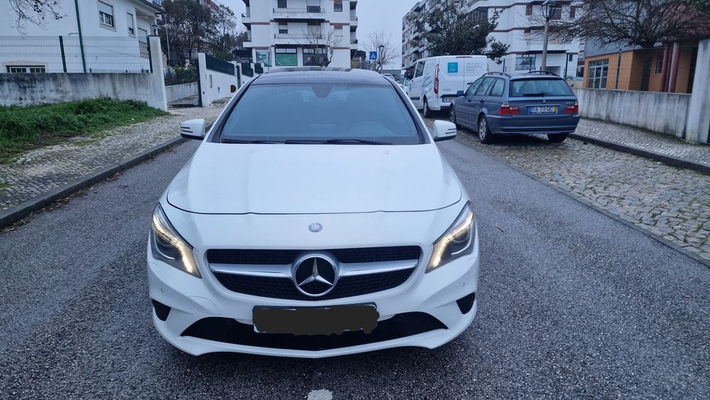 Mercedes CLA 220cdi Orange