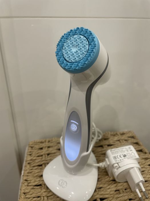 angeLOC | LumiSpa | NuSkin