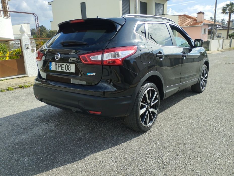 Nissan Qashqai — fotografia 5