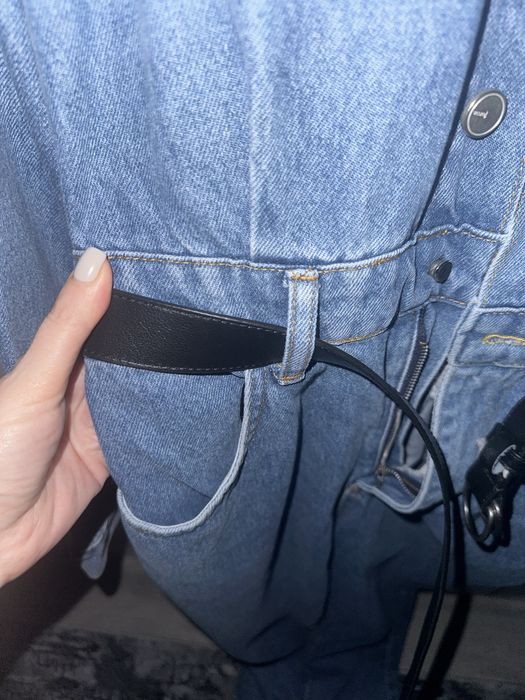 Срочно продам джинсовый комбенизон