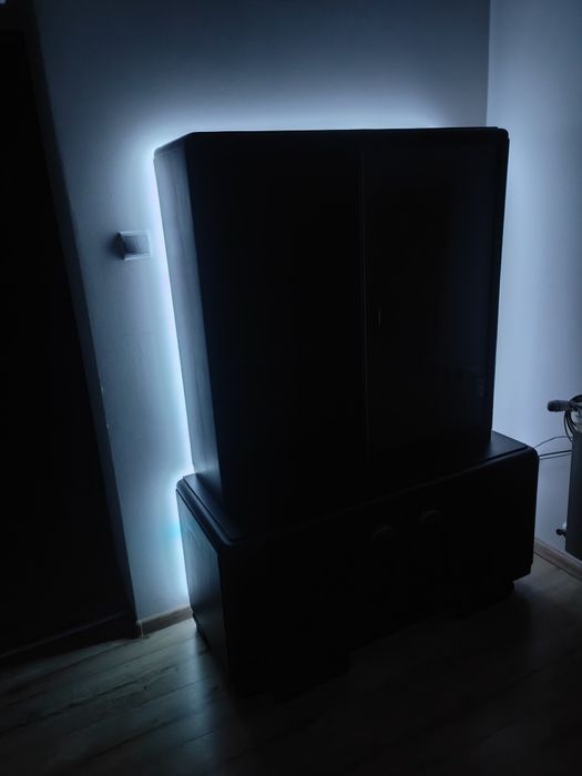 Witryna z komodą z lat 60