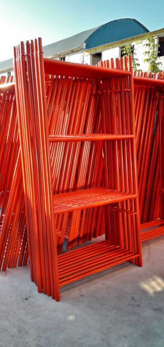 Строительные леса, Вышки Тура, Подмости, Риштування.