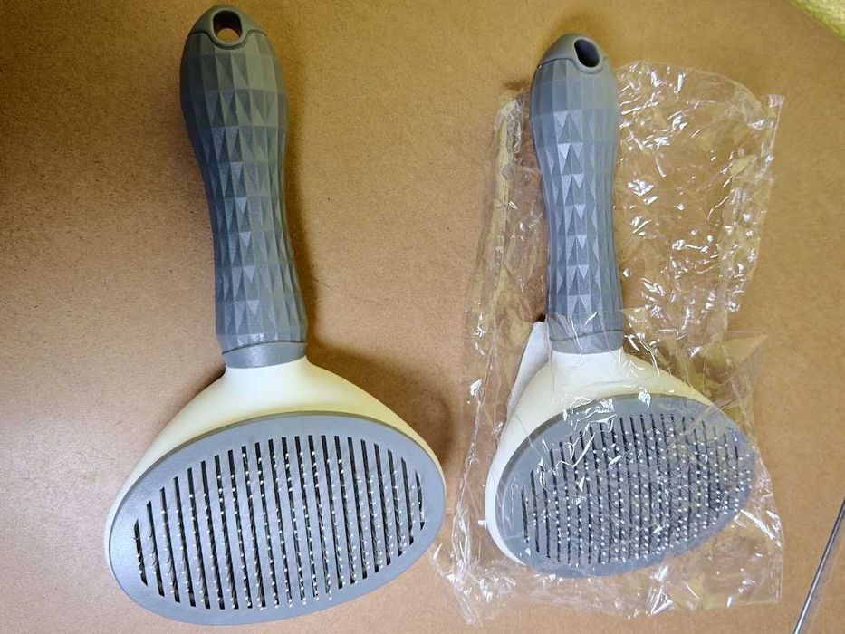 Pack 2 Escovas Autolimpantes Remoção Pelo Cães e Gatos (Novas)