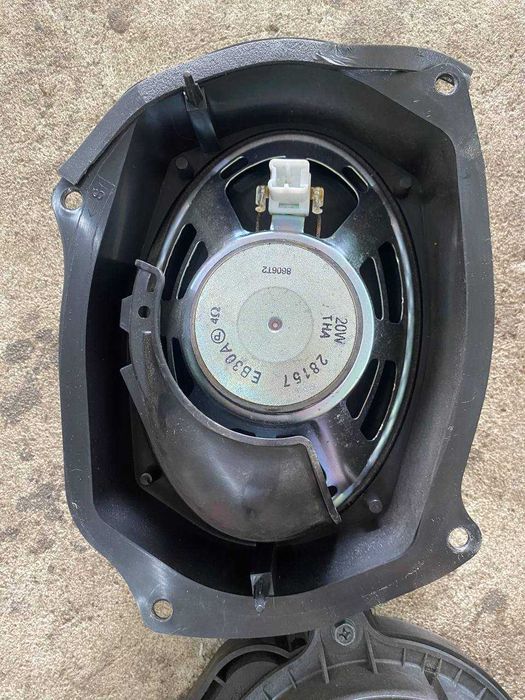 Динамік динаміки колонки Nissan Navara D40 Nissan Pathfinder R51