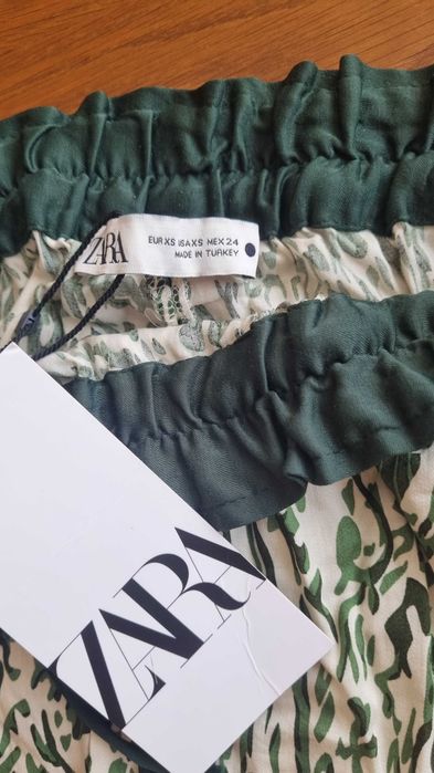 Нові легкі шорти ф-ми Zara р.S
