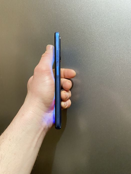 Xiaomi Redmi Note 11 4/64 gb в хорошем состоянии